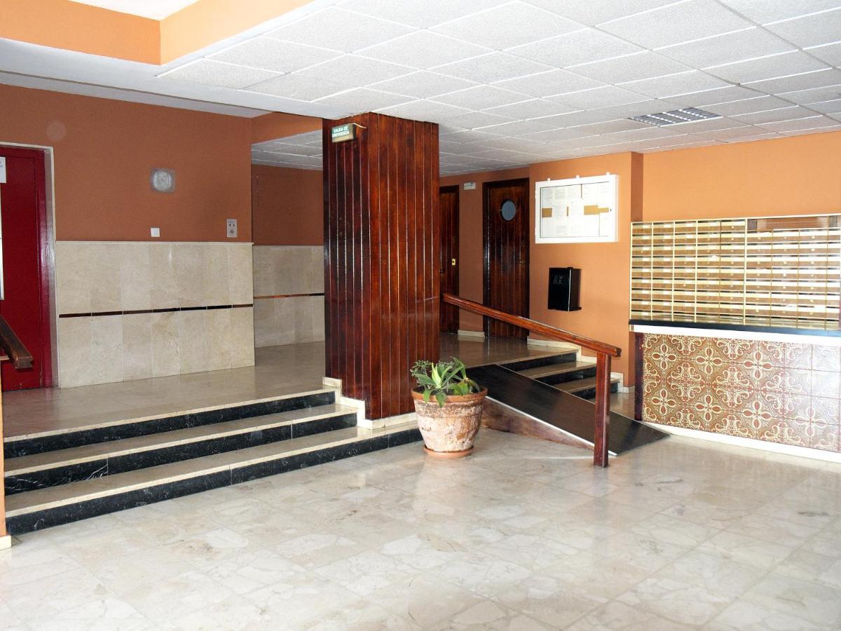 Estudio Acogedor Y Tranquilo En Zona Estupenda Фуeнхирола Екстериор снимка