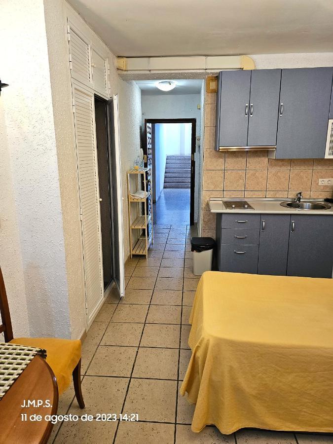 Estudio Acogedor Y Tranquilo En Zona Estupenda Фуeнхирола Екстериор снимка